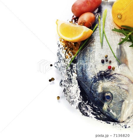fresh seafood 7136820