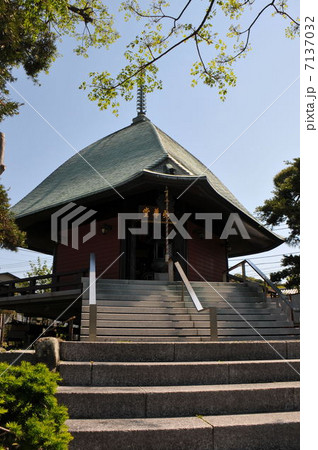 鎌倉本覚寺　夷尊堂 7137032