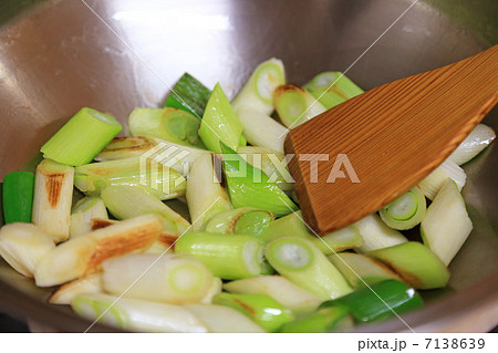 おいしい葱炒め 7138639