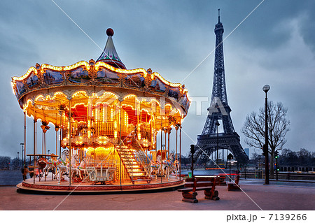 vintage carousel close to Eiffel Tower, Paris 7139266