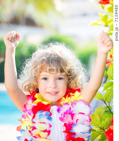 Happy child on the beach Happy child on the beach 7139480