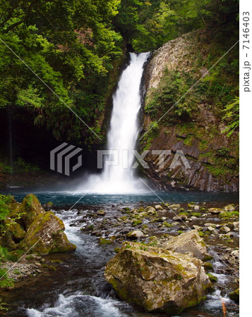 浄蓮の滝 7146403