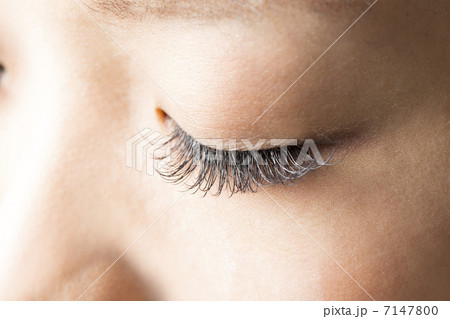 睫毛エクステ 7147800