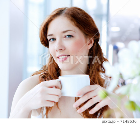 portrait of a young pretty woman portrait of a young pretty woman 7148636