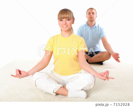 young couple doing sport together 7152028