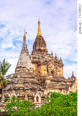 ゴドーパリィン寺院(ミャンマー, バガン) ゴドーパリィン寺院(ミャンマー, バガン) 7159657