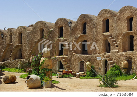 チュニジア　メドニン 7163084