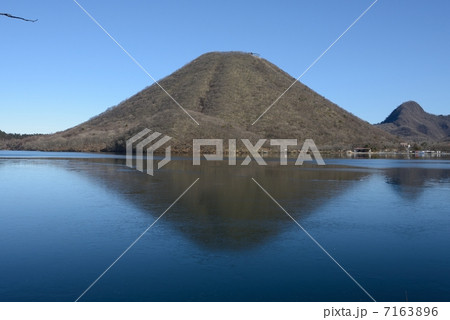 群馬県　榛名山 7163896