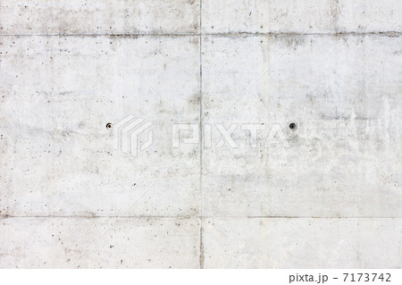 concrete wall of a building 7173742