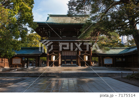 明治神宮神門 7175514