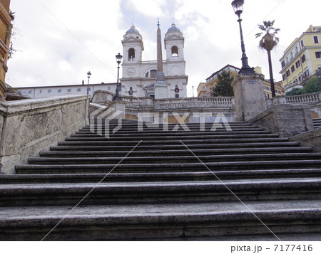 ローマのスペイン階段 7177416