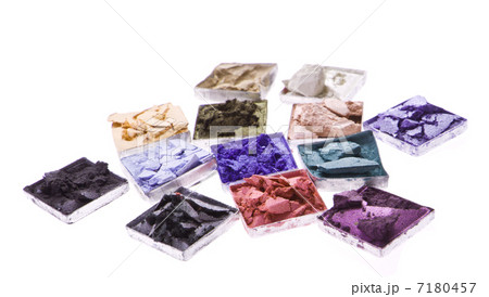 multicolored crushed eyeshadows 7180457