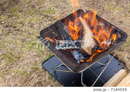 スノーピークの焚火台 7184039