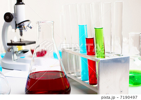 Chemistry or biology laborotary equipment 7190497