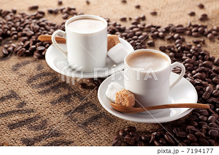 カプチーノ 7194177