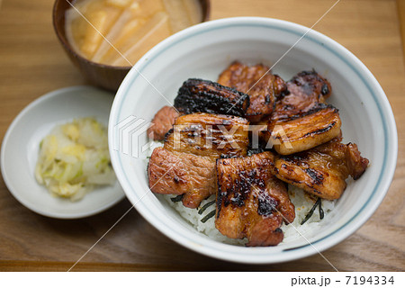 帯広 豚丼 帯広 豚丼 7194334