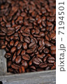 コーヒー 7194501