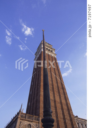 サンマルコ広場の鐘楼 7197497