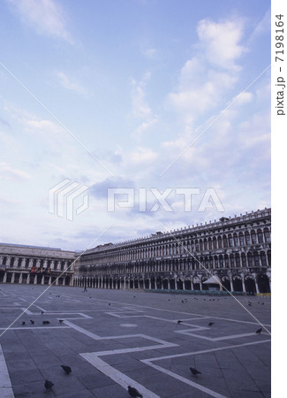 サンマルコ広場のパターン 7198164