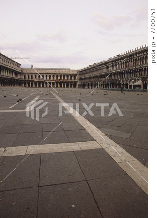 サンマルコ広場のパターン 7200251