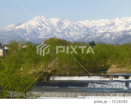 矢代川と妙高山はねうまを望む 矢代川と妙高山はねうまを望む 7219285