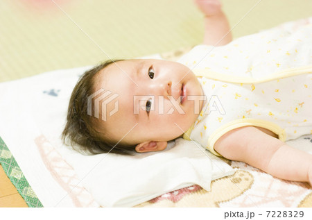 赤ちゃん 7228329