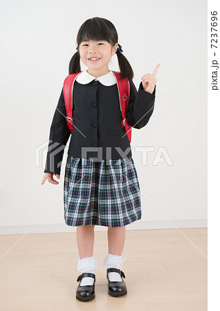 新一年生の女の子 7237696