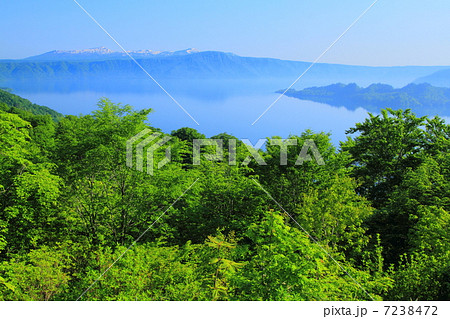 初夏の十和田湖・紫明亭 7238472