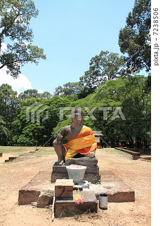 ライ王のテラスのライ王像 7238506