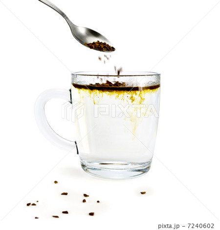 Coffee granulated with a glass mug 7240602
