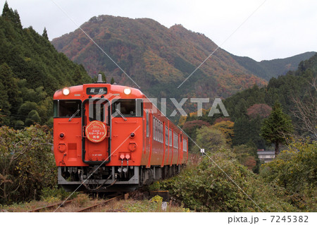 キハ47系「みまさかスローライフ列車」 キハ47系「みまさかスローライフ列車」 7245382