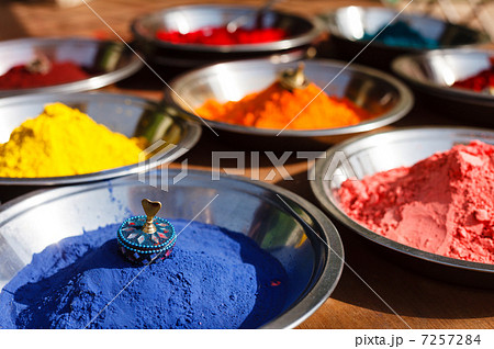 Kumkum powder, India 7257284