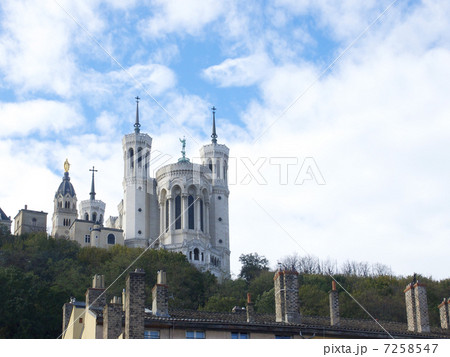 世界遺産 リヨン歴史地区のフルヴィエールの丘  7258547