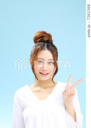 ブルーバック・女性 ブルーバック・女性 7261568