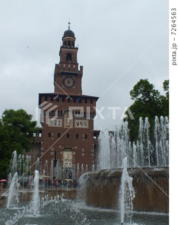 スフォルツァ城 7264563