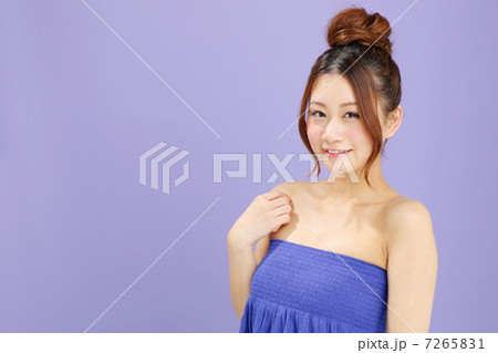 女性ポートレイト 7265831