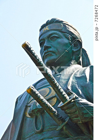 土方歳三の像（高幡不動尊(金剛寺)／東京都日野市高幡） 7268472