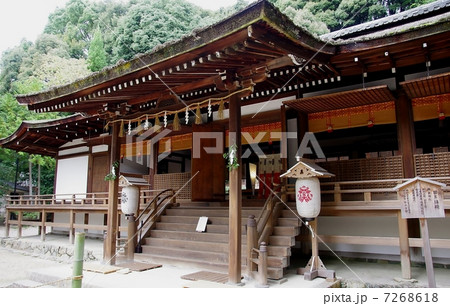 宇治上神社の拝殿 7268618