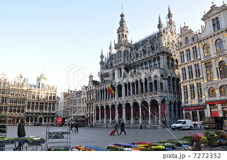 朝のグランプラス ブリュッセル 朝のグランプラス ブリュッセル 7272352