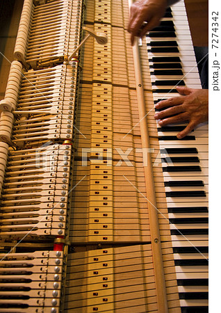ピアノ 7274342