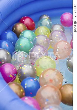 水ヨーヨー ヨーヨー釣りの写真素材