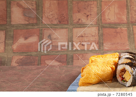 畳トレイの助六寿司 畳トレイの助六寿司 7280545