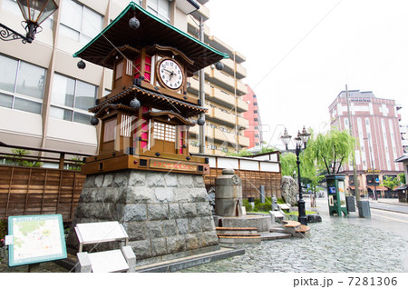 道後温泉駅前のからくり時計 7281306