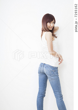 ジーンズの女性 ジーンズの女性 7293162