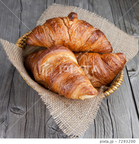 Fresh croissants on a table 7293200