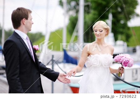 Bride and groom 7293622