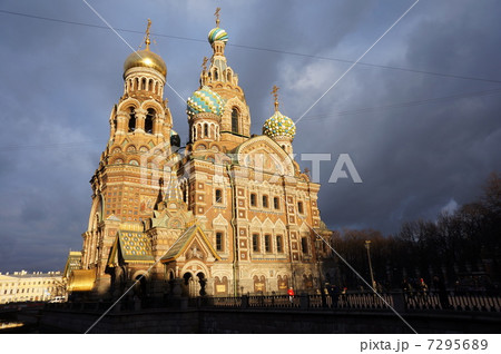 血の上の救世主教会　横 7295689