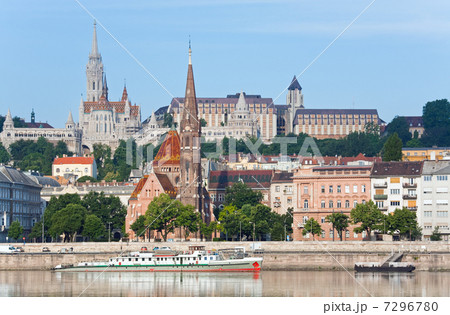 Budapest morning  view. 7296780