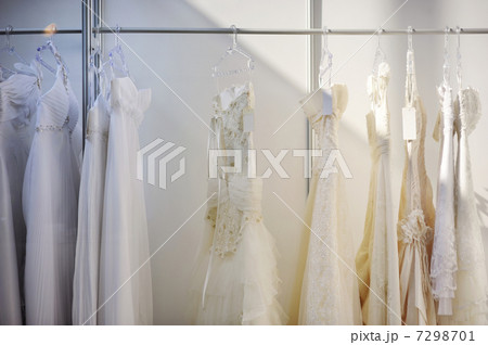 A few beautiful wedding dresses 7298701