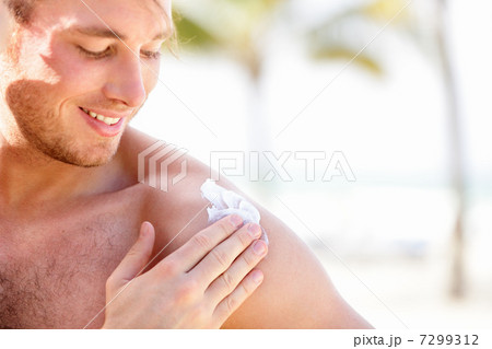 Solar cream / sunscreen 7299312